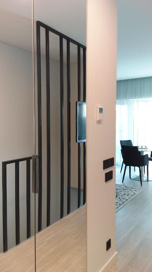 New J&R Apartment Near Girstutis, Free Private Parking & Self Check-In คอนัส ภายนอก รูปภาพ